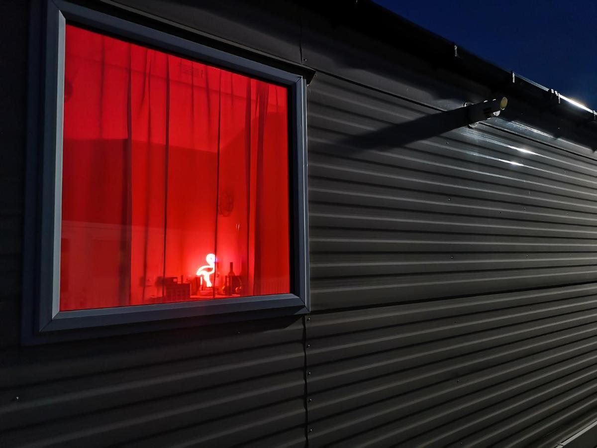 Vale Lodge - A Family-Friendly, Elegant And Spacious Static Caravan Manston  Екстериор снимка